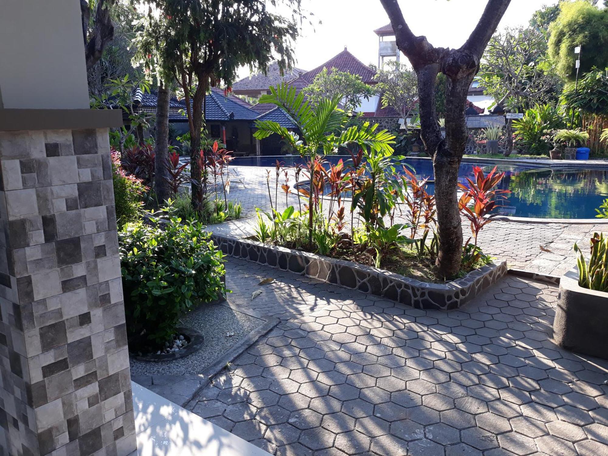 Puri Bali Hotel Lovina  Room photo