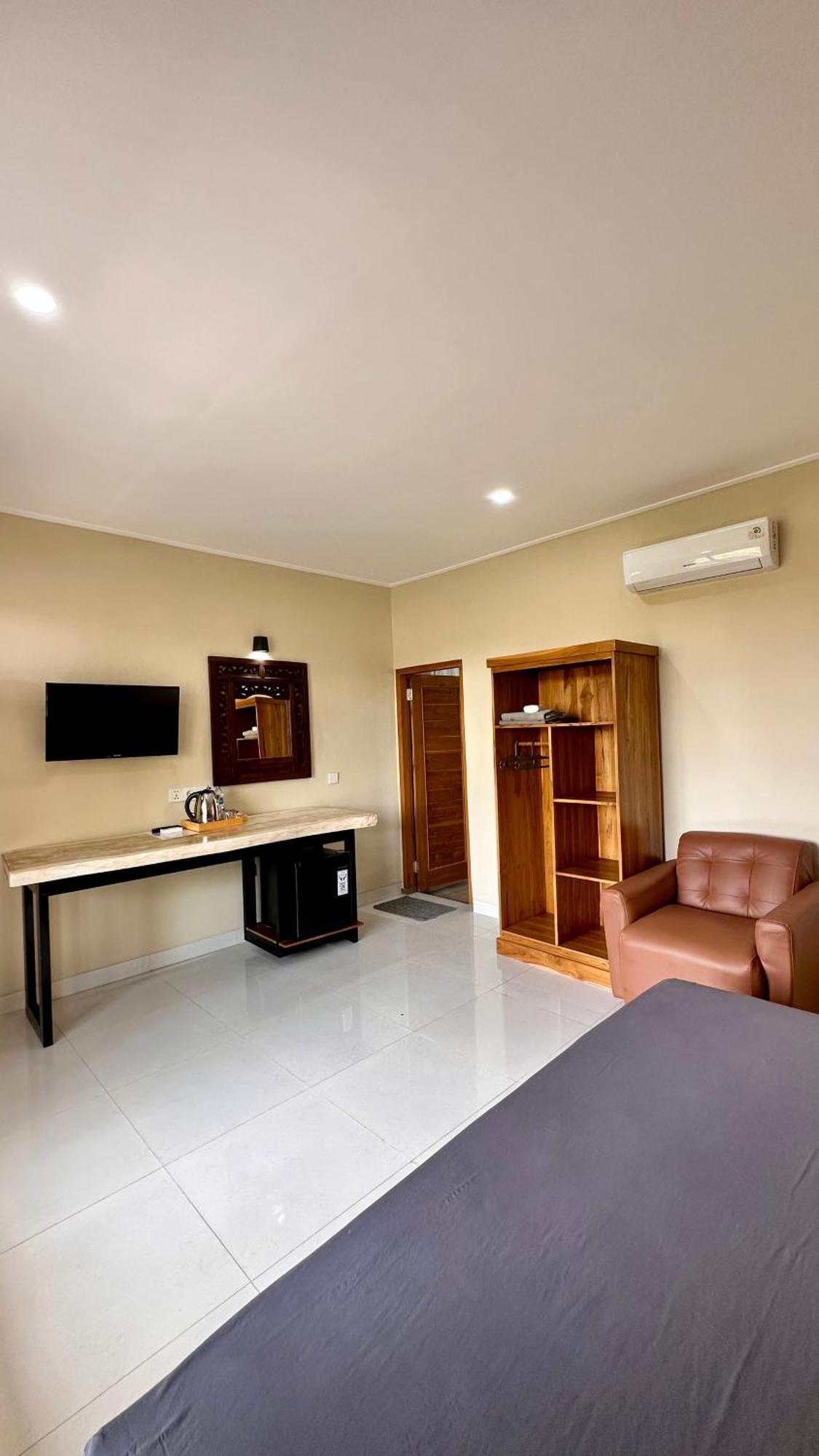 Puri Bali Hotel Lovina  Room photo