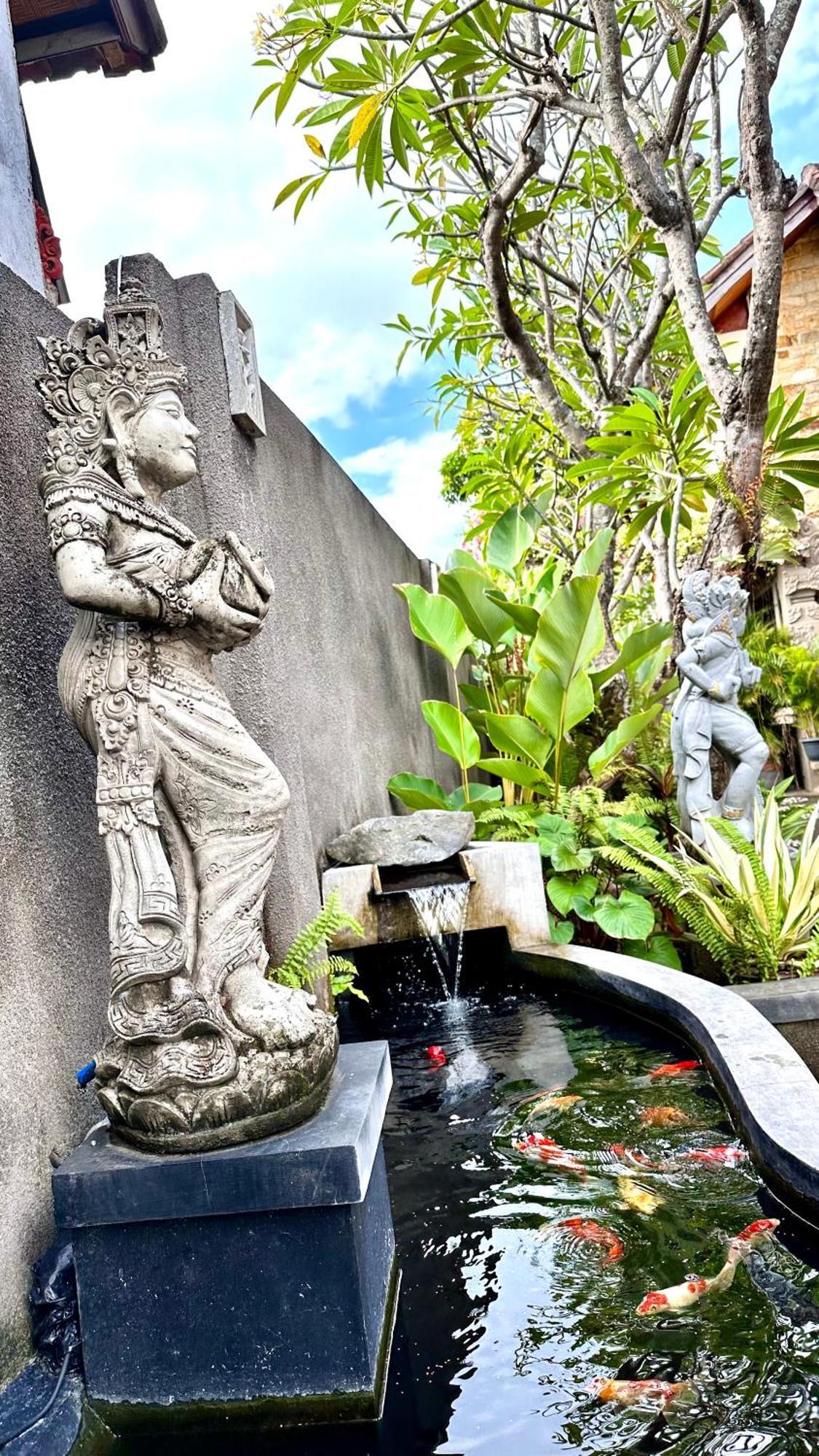 Puri Bali Hotel Lovina  Exterior photo
